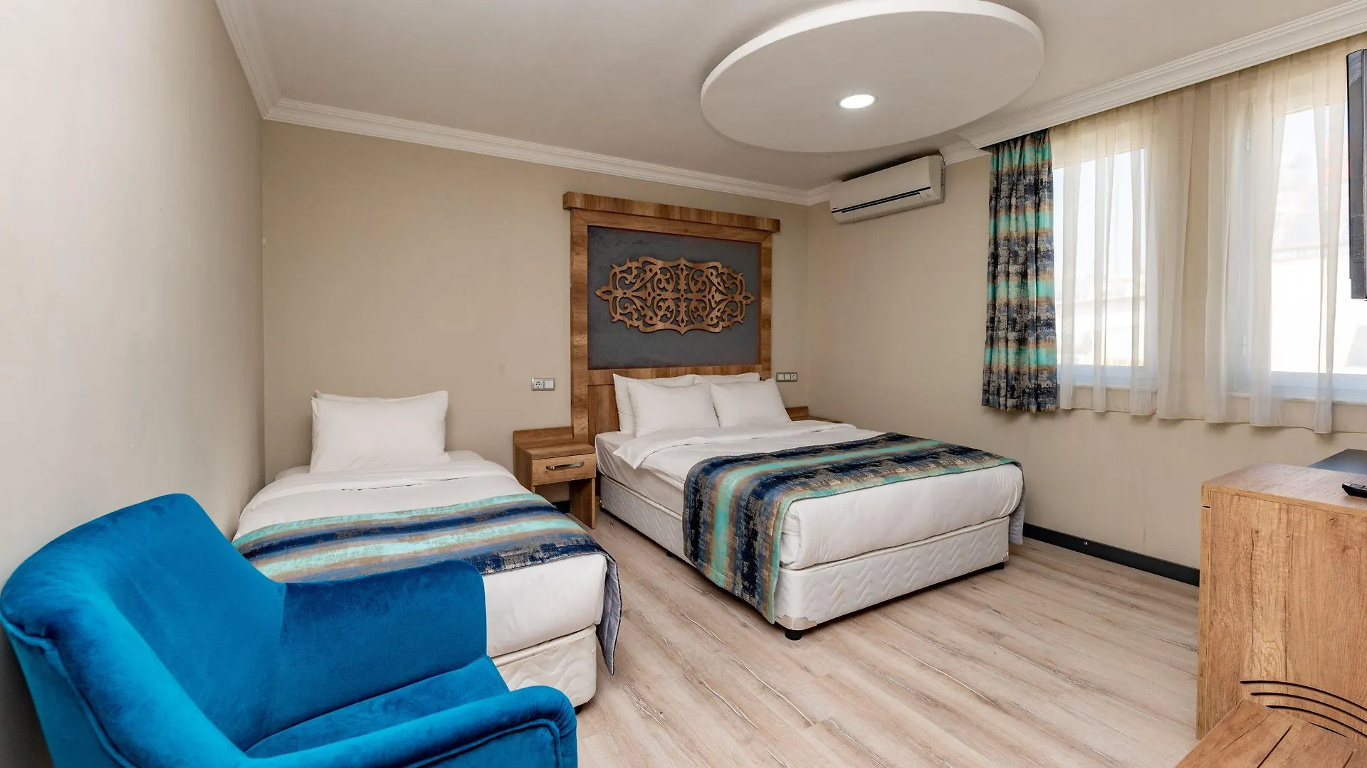 Linda Expo Palace Antalya 3*,